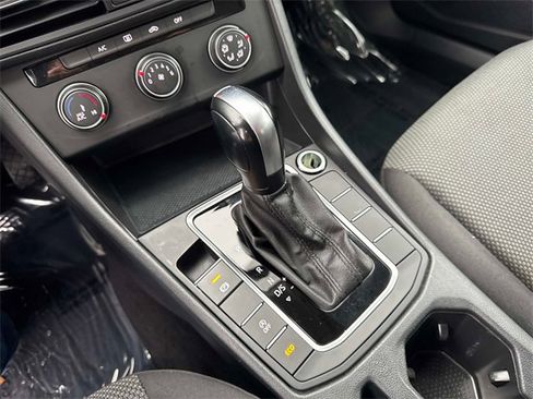 Used 2019 Volkswagen Jetta S w/ Driver Assistance Package image 20