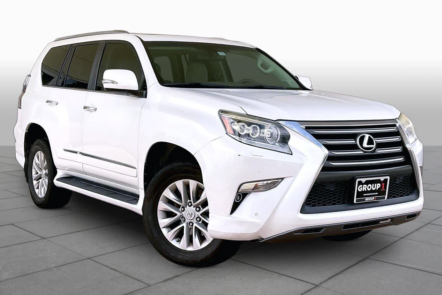 Used 2015 Lexus GX 460 w/ Premium Package AWD/4WD image 3