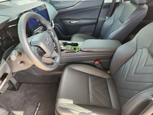 New 2026 Lexus NX 350h AWD w/ Luxury Package image 5