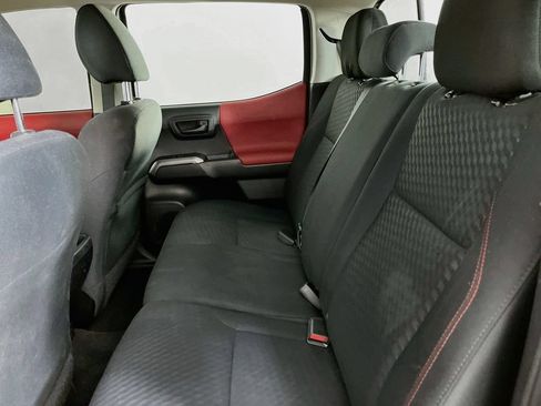 Used 2021 Toyota Tacoma SR5 RWD image 29