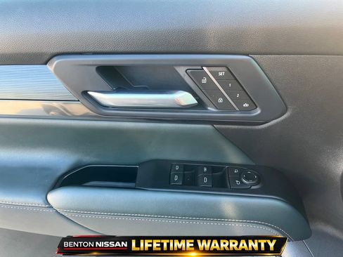 Used 2026 GMC Terrain AT4 w/ Convenience Package III AWD/4WD image 15