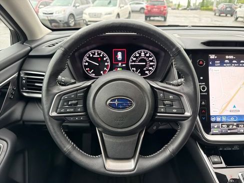 Certified 2025 Subaru Outback Limited AWD/4WD image 10