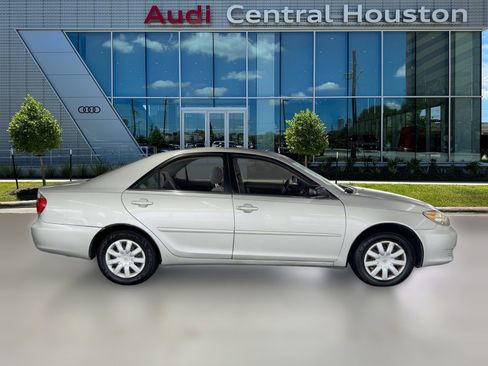 Used 2006 Toyota Camry image 8