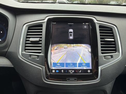 Certified 2024 Volvo XC90 B5 Core w/ Climate Package image 31