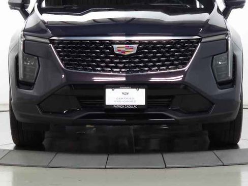 Certified 2025 Cadillac XT4 Premium Luxury image 14
