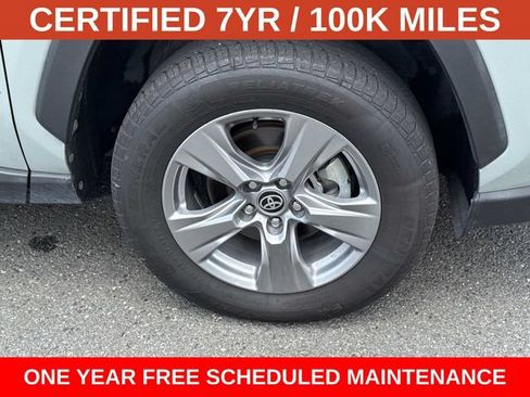 Used 2023 Toyota RAV4 XLE AWD/4WD image 7