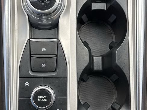 Used 2023 Ford Explorer Limited w/ Equipment Group 301A image 31