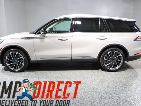 Used 2020 Lincoln Aviator Reserve w/ Equipment Group 202A image 10