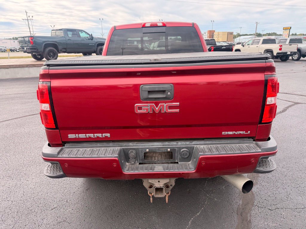 Used 2018 GMC Sierra 2500 Denali AWD/4WD image 4