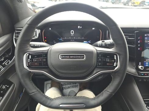 Certified 2025 Jeep Grand Wagoneer Series II Obsidian w/ Quick Order Packagew 28T image 16