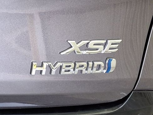 Certified 2021 Toyota Sienna XSE w/ XSE Plus Package AWD/4WD image 28