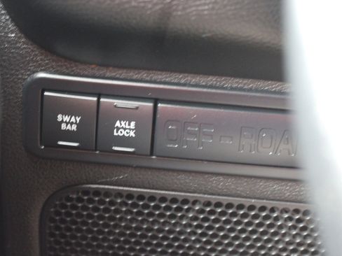 Used 2014 Jeep Wrangler Unlimited Rubicon w/ Connectivity Group image 19