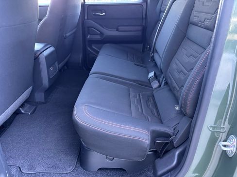 Used 2025 Nissan Frontier PRO-4X AWD/4WD image 23
