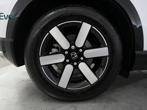 Used 2024 Honda Prologue Touring image 17