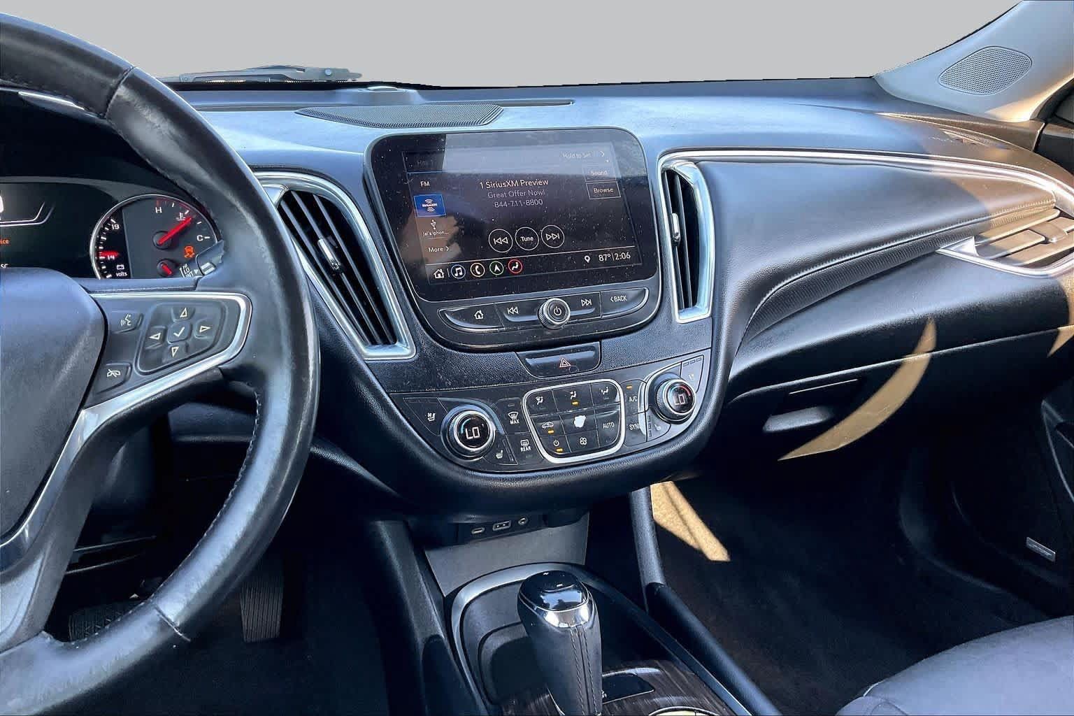 Used 2020 Chevrolet Malibu Premier FWD image 5