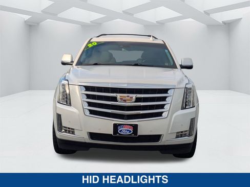 Used 2020 Cadillac Escalade Premium Luxury image 8