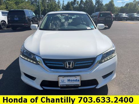 Used 2015 Honda Accord EX-L image 2
