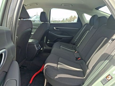 Used 2021 Hyundai Sonata SEL image 10