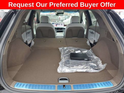 New 2026 Genesis GV70 2.5T Advanced AWD/4WD image 28