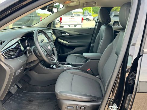 Certified 2023 Buick Encore GX Preferred w/ Cold Weather Comfort Package AWD/4WD image 4