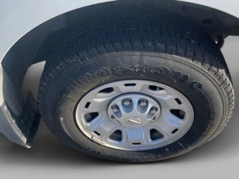 Used 2019 Nissan NV 2500 SV image 9