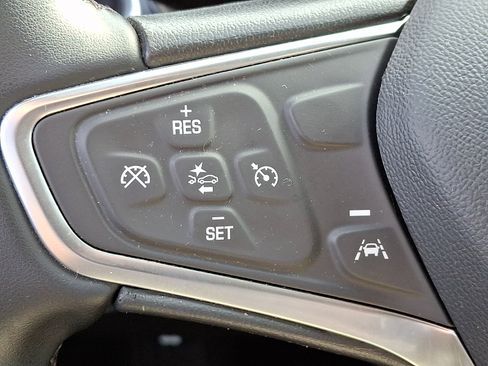 Certified 2023 Chevrolet Equinox LT AWD/4WD image 21