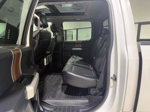 Used 2016 Ford F150 Lariat w/ Equipment Group 502A Luxury image 14