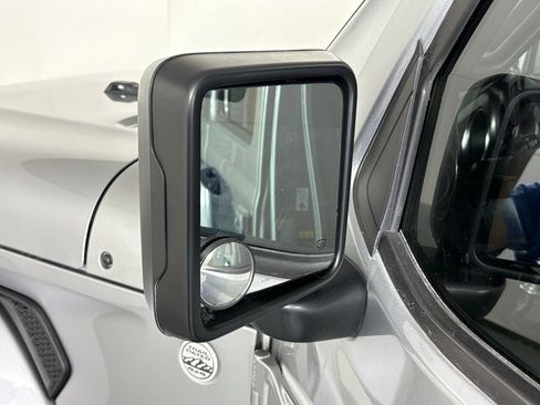 Used 2021 Jeep Gladiator Sport AWD/4WD image 13