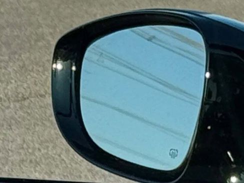 New 2026 Chrysler Pacifica Limited image 28