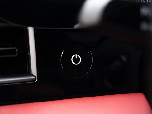 Certified 2022 Porsche Taycan Turbo S image 28