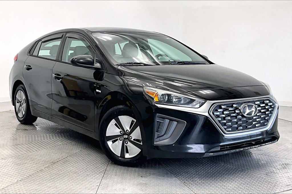 Used 2020 Hyundai Ioniq Blue FWD image 11