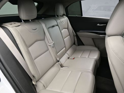 Used 2023 Cadillac XT4 Luxury image 44