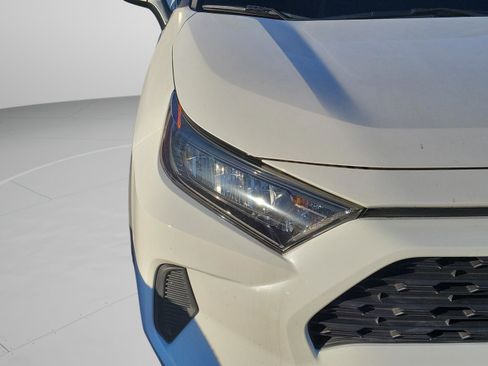 Certified 2021 Toyota RAV4 LE image 13