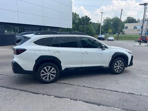 Certified 2023 Subaru Outback Premium AWD/4WD image 3