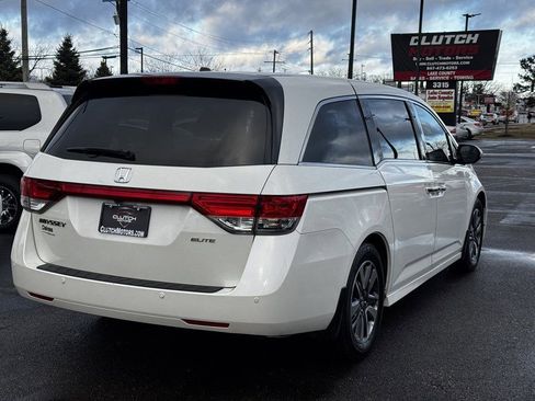 Used 2015 Honda Odyssey Touring image 5