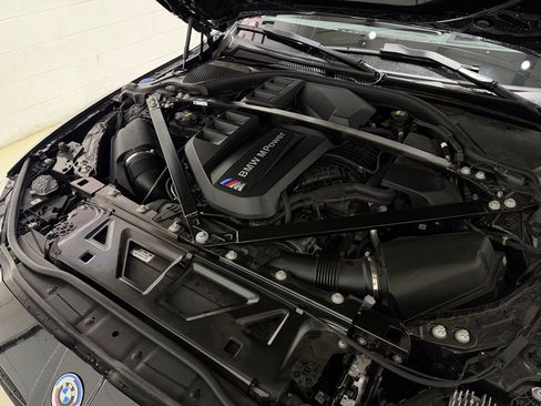 Used 2022 BMW M4 xDrive Competition w/ Executive Package image 10