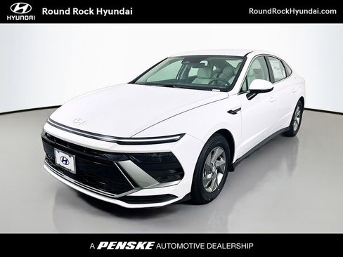 New 2026 Hyundai Sonata SE image 1