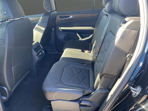 New 2026 Volkswagen Atlas SE image 39