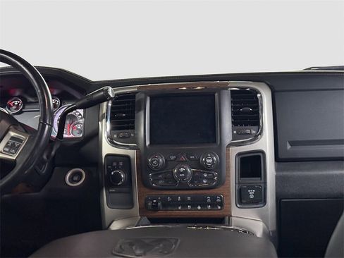 Used 2018 RAM 2500 Laramie w/ Off Road Package image 15