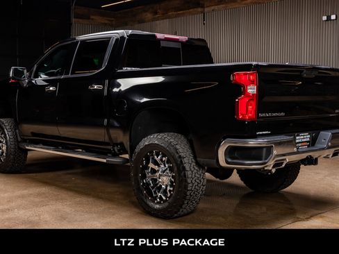 Used 2019 Chevrolet Silverado 1500 LTZ w/ LTZ Plus Package image 6