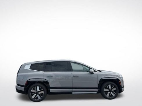 New 2026 Hyundai Ioniq 9 SEL image 5