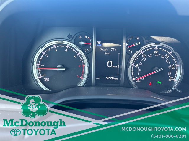 Used 2023 Toyota 4Runner Limited AWD/4WD image 17