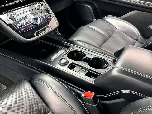 Used 2020 Lincoln Corsair Reserve w/ Equipment Group 202A image 15