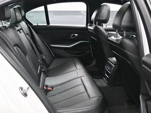 Used 2024 BMW 330i xDrive 330i xDrive w/ Convenience Package image 32