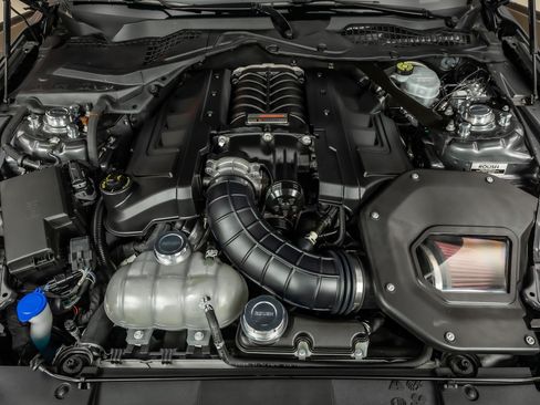 Used 2021 Ford Mustang GT Premium w/ GT Performance Package RWD image 2