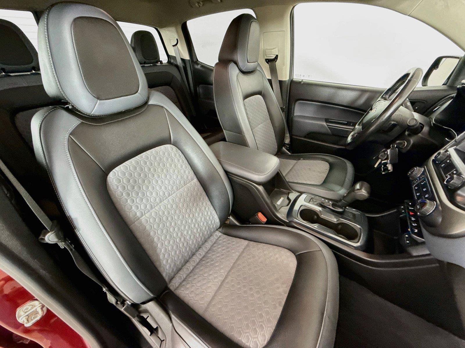 Used 2019 Chevrolet Colorado Z71 AWD/4WD image 25