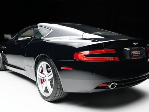 Used 2009 Aston Martin DB9 Coupe RWD image 21