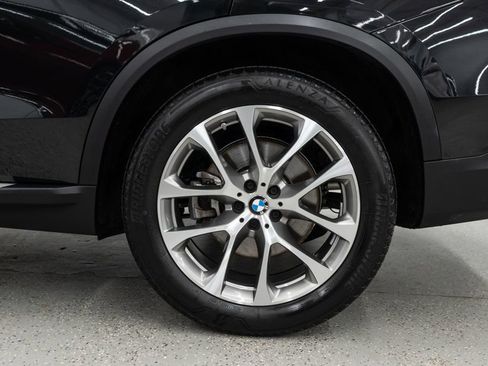 Used 2025 BMW X5 xDrive40i w/ Climate Comfort Package AWD/4WD image 41