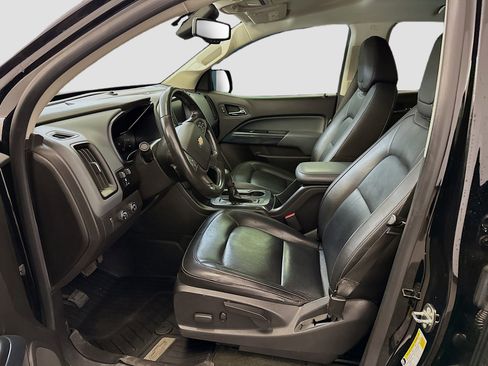 Used 2018 Chevrolet Colorado Z71 w/ Z71 Midnight Edition image 13