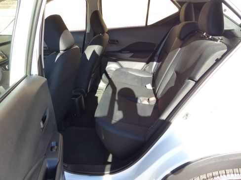 Used 2023 Nissan Kicks S FWD image 33